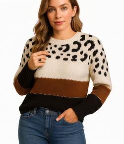 Sweter damski w panterkę | casual i elegancki